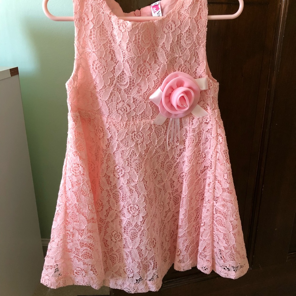Peachy pink lace spring dress - toddler size 3